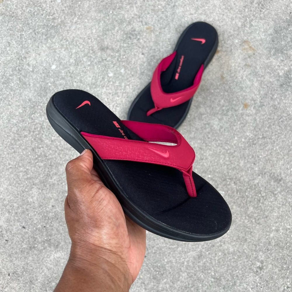 WMNS NIKE ULTRAS COMFORTS 3 THONGS THNG BLACKS FOOTBEDS